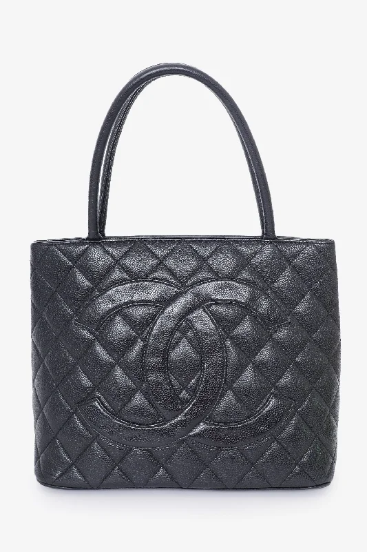 Ladies Handbag Neutral Tones -Chanel™ 2000-02 Black Caviar Medallion Tote