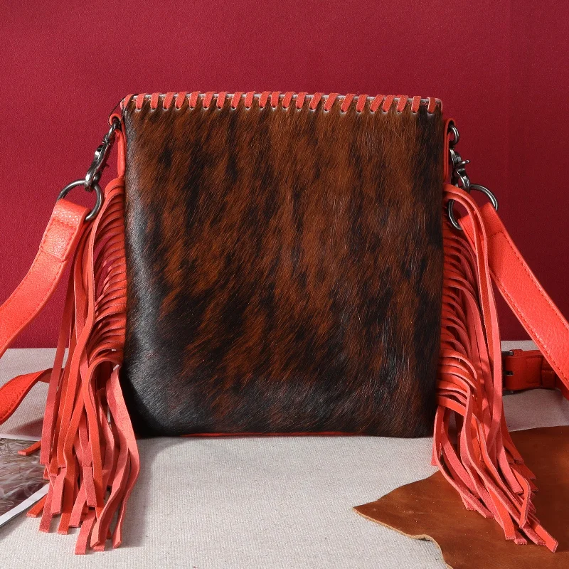 Ladies Handbag Modern Classic -TR162G-2001   Trinity Ranch Hair-On Cowhide Fringe Concealed Carry Crossbody Bag - Orange