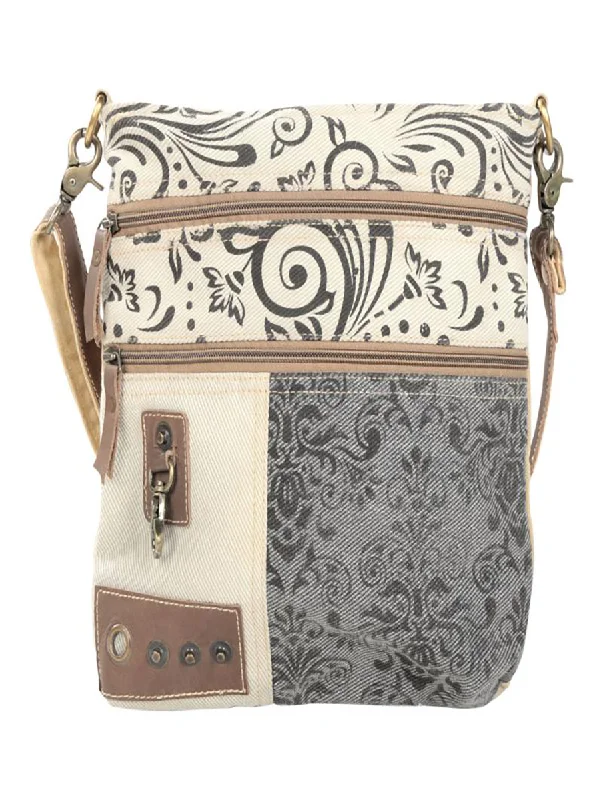 Ladies' crossbody bag durability test -Double Zipper Floral Print Crossbody Bag