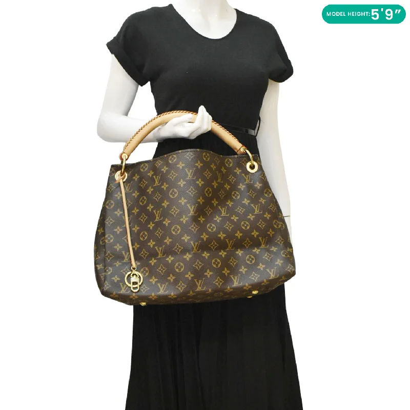 Ladies' dumpling bag reserve spot -LOUIS VUITTON  Artsy MM Monogram Canvas Hobo Bag Brown