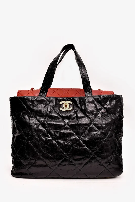 Ladies Handbag Weekend Leather -Pre-Loved Chanel™ 2008/9 Black/Red Leather Portobello Tote Bag