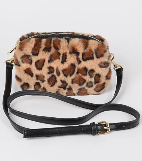 Ladies' wallet sleeve -Fox on the Run Fuzzy Leopard Print Purse