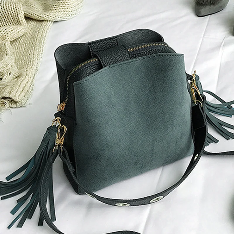 Ladies Bucket Bag Designer Canvas -2019 Fashion Scrub Women Bucket Bag Vintage Tassel Messenger Bag High Quality Retro Shoulder Bag Simple Crossbody Bag Tote