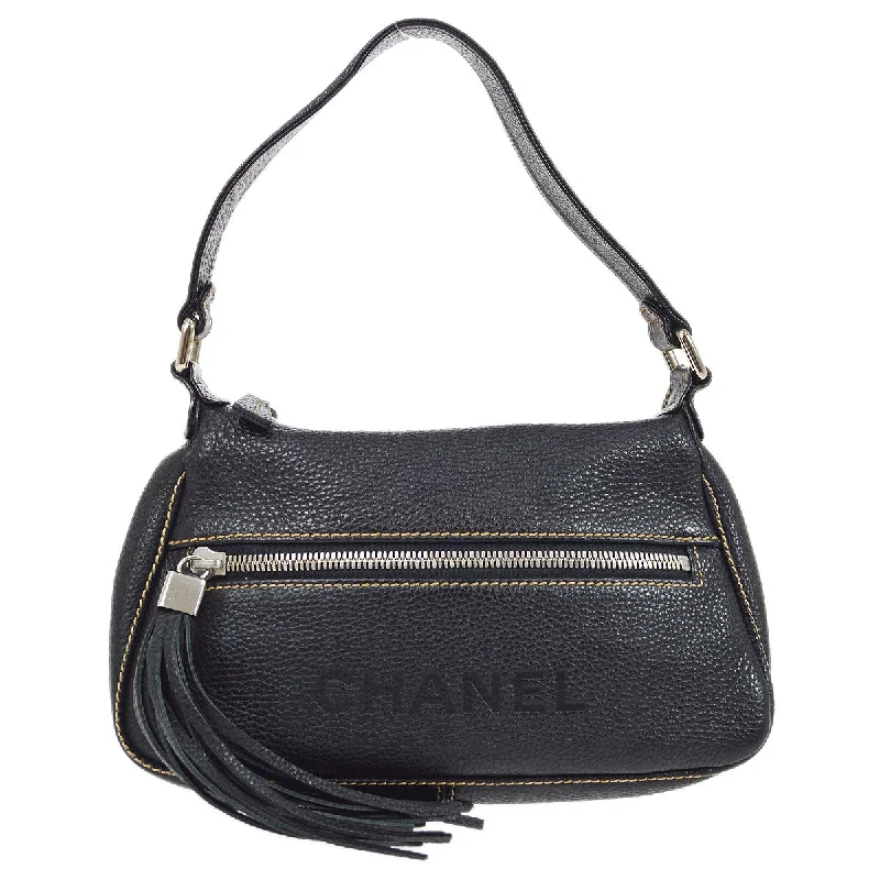 Ladies' dumpling bag handy dividers -CHANEL 2001-2003 Black Caviar Hobo Bag